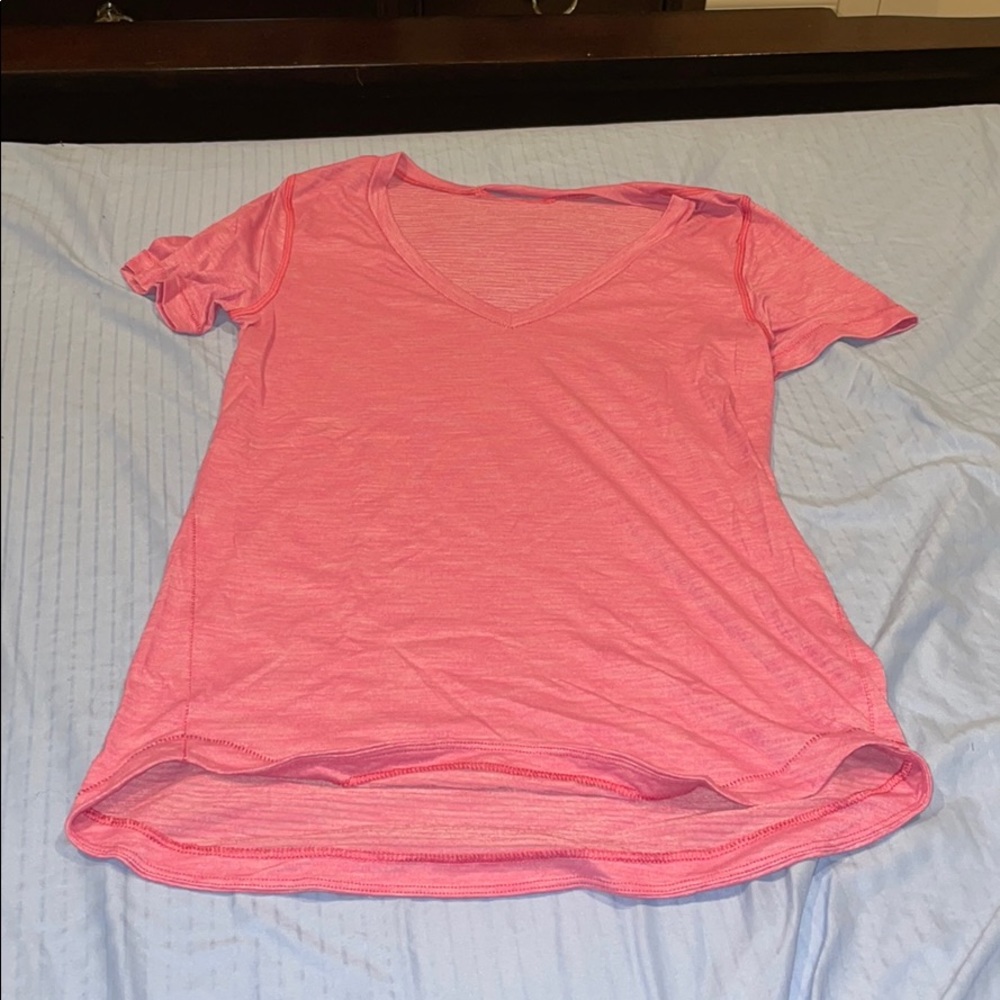 lululemon tshirt